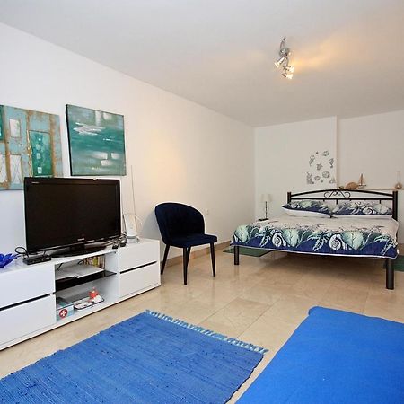Apartment Zorica Supetar Eksteriør billede