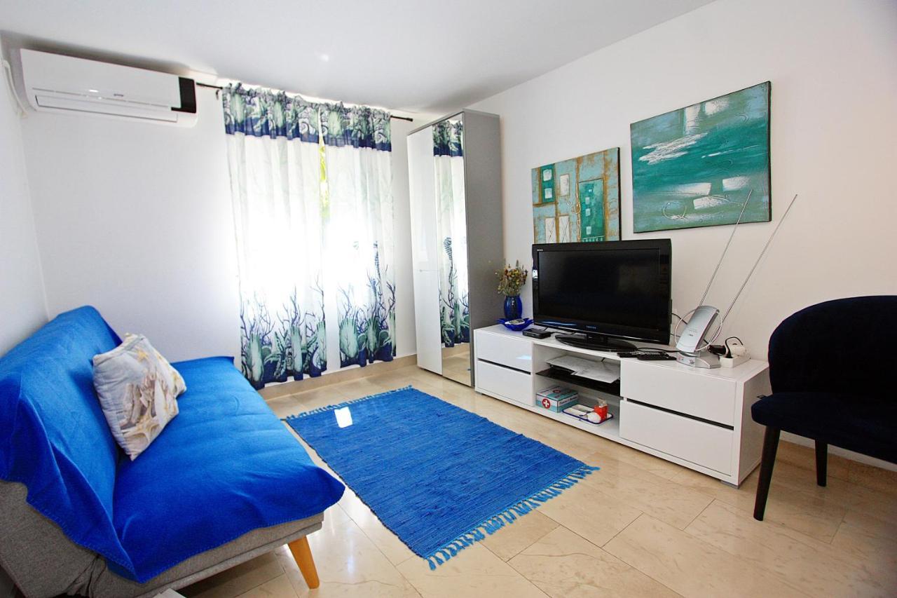Apartment Zorica Supetar Eksteriør billede