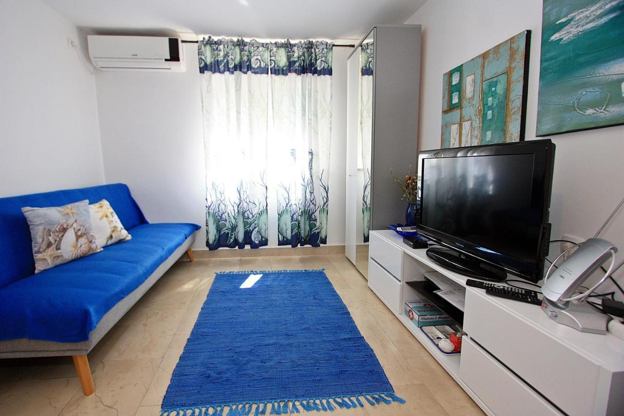 Apartment Zorica Supetar Eksteriør billede